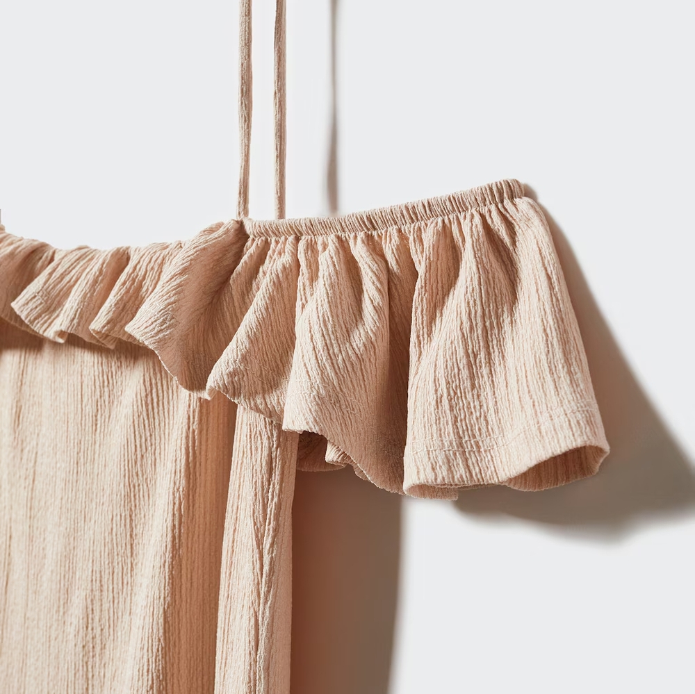 #4 MANGO Textured ruffle dress - Picture 2 of 7